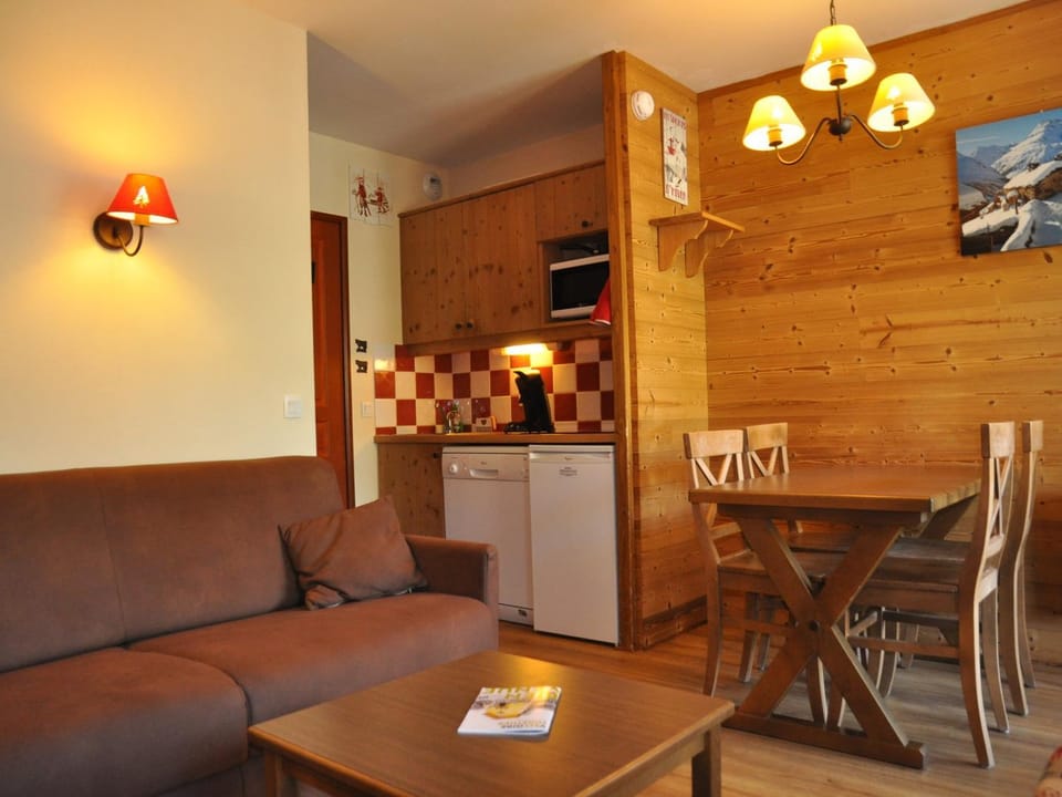 Appartement 2 pièces, 4/5 pers., balcon sud, parking - FR-1-263-463 Apartment in Auvergne-Rhône-Alpes