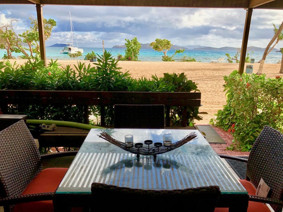 Sapphire del Mar B-106 Ocean Front Beach Level Apartment in Virgin Islands (U.S.)