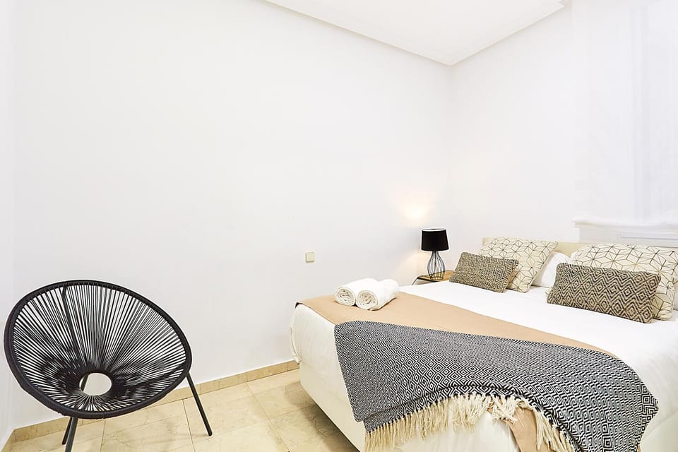 LEEWAYS APARTMENT XIX in GRAN VÍA Apartment in Centro
