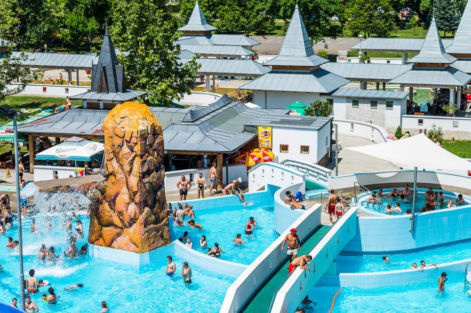 Swimming pool, Open Air Bath