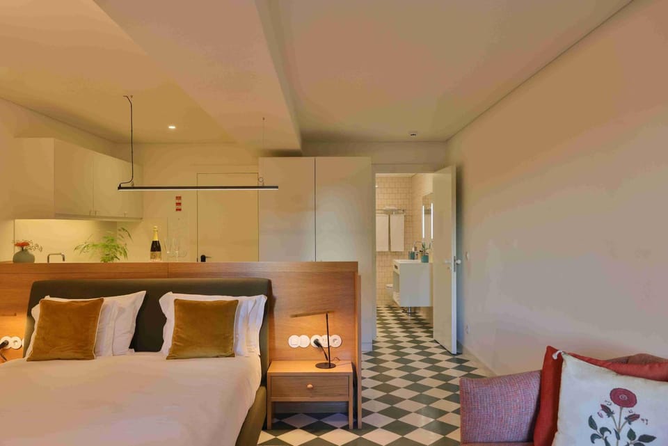 Menina Colina Guesthouse Hotel in Porto