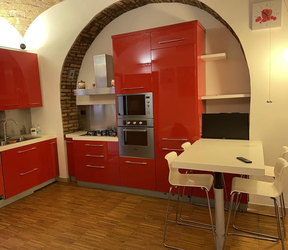 Heart of San Lorenzo - La casa particular Apartment in Rome