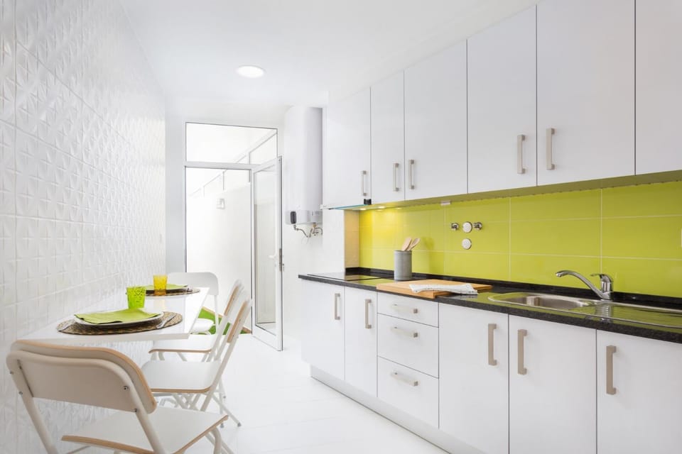 Lisbon Zoo House II Apartment in Lisbon