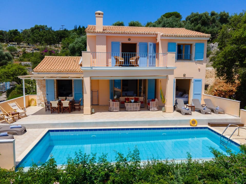 Villa Apollo up to 8px, private pool Villa in Cephalonia