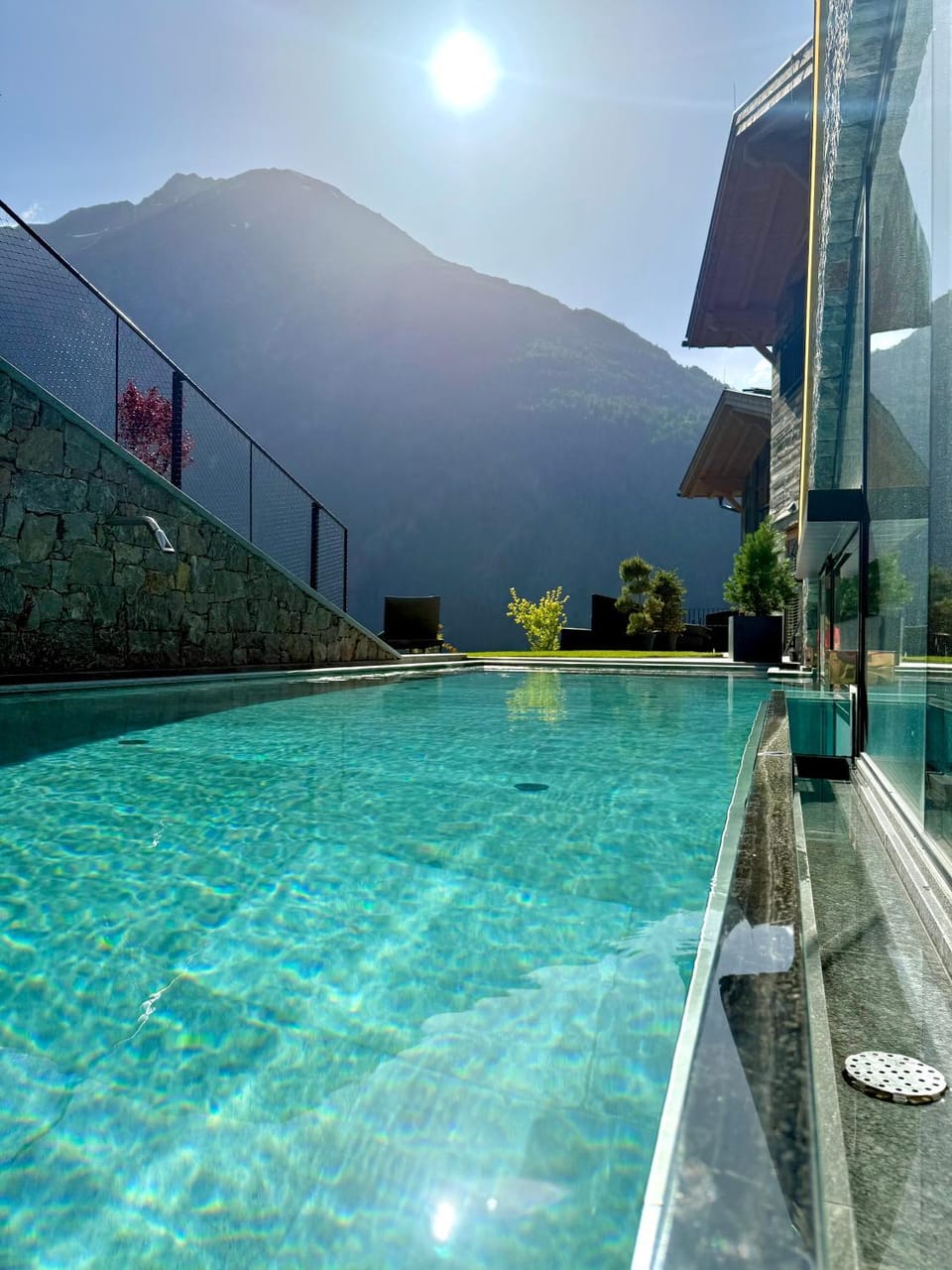 Property building, Swimming pool