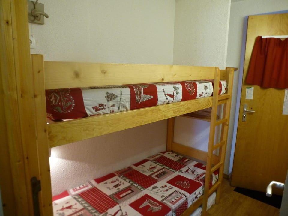 Appartement 5 pers. Courchevel, proche pistes, parking couvert - FR-1-514-24 Apartment in Saint-Bon-Tarentaise