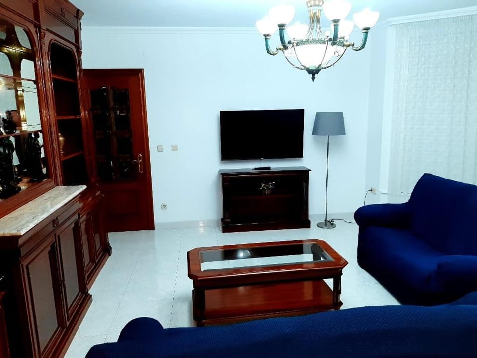 1ª LÍNEA DE PLAYA, VISTAS AL MAR Y MUY CÉNTRICO. Apartment in Galicia