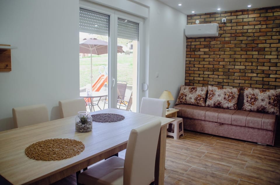 Oaza Mira Vrdnik Apartment in Vojvodina