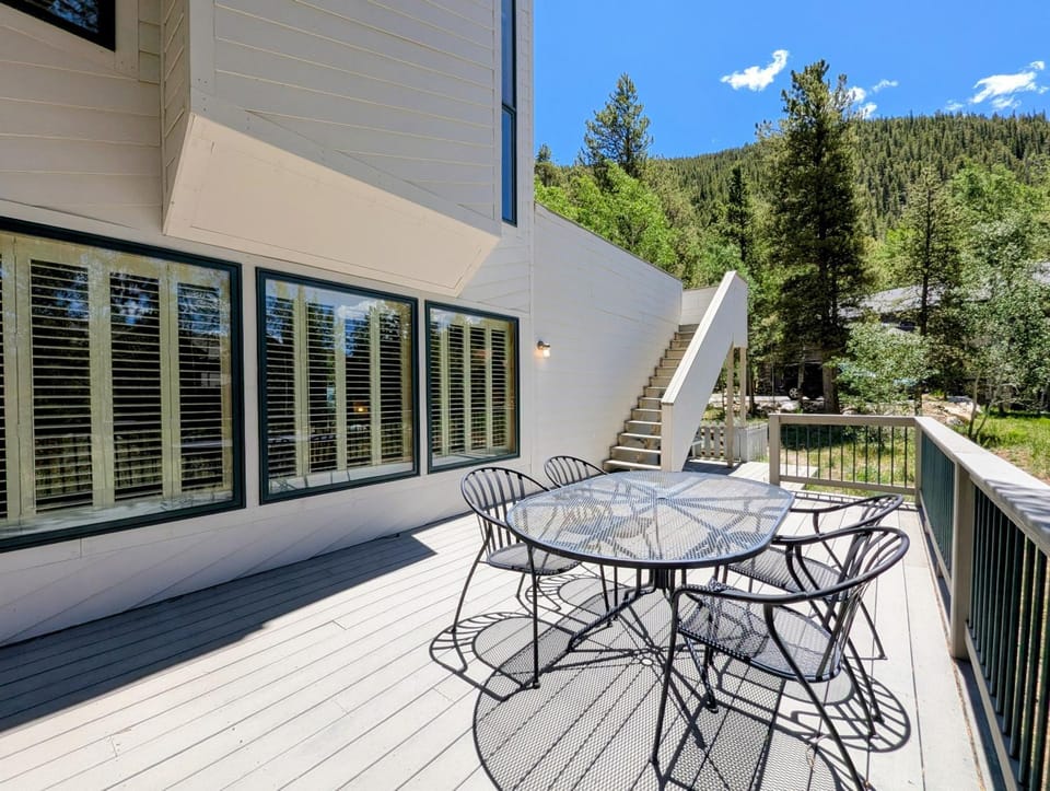 Keystone Bristlecone Home 31 by SummitCove Lodging in Colorado House in Keystone
