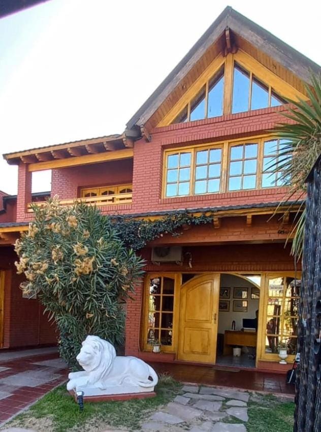 Property building, Garden, Lobby or reception