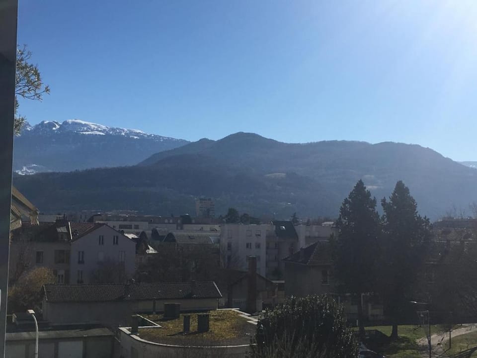 T2 Saint martin d'heres proche Campus Apartment in Grenoble
