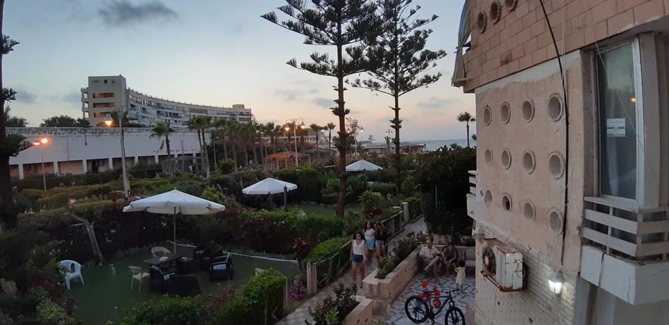 2bed rooms 95m, Garden&sea view, first floor, Family only دور اول بمدخل مستقل Apartment in Alexandria