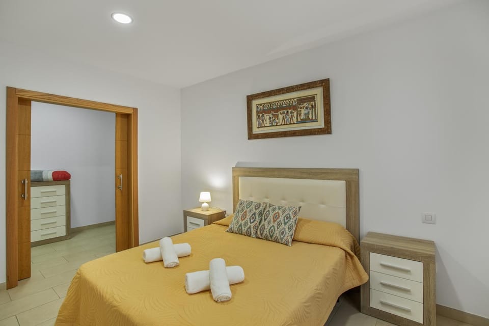 Living room, Bedroom