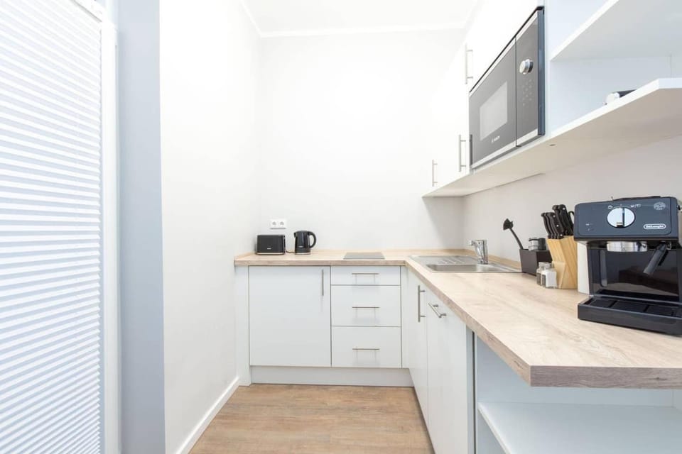 Coffee/tea facilities, Kitchen or kitchenette