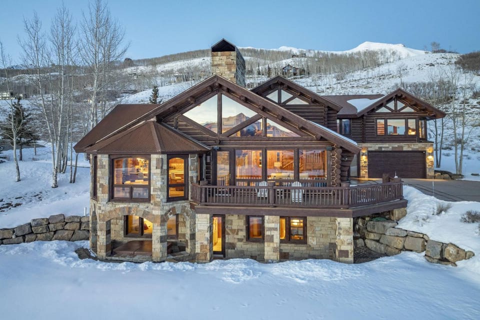 Miguel Road 100 ~ Elk View Lodge House in Colorado