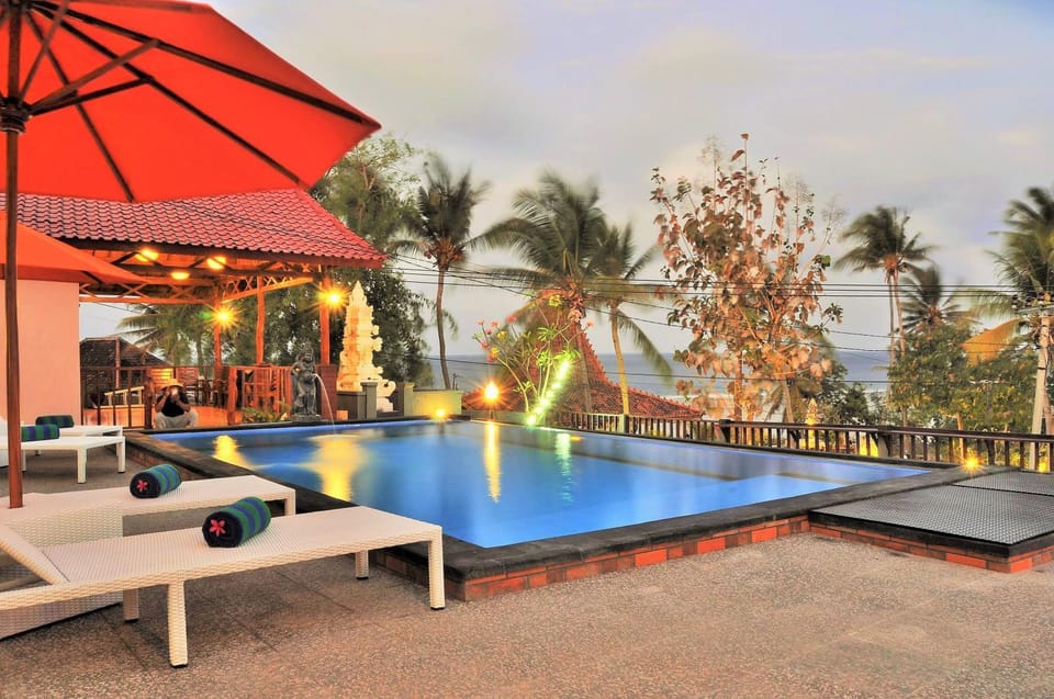 Nearby landmark, Restaurant/places to eat, Neighbourhood, Natural landscape, Bird's eye view, Beach, Garden view, Landmark view, Mountain view, Pool view, Sea view, Swimming pool, Swimming pool, Sunrise