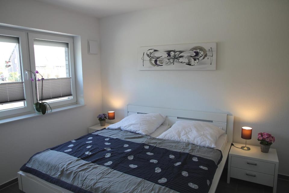Haus am Meer Whg. 1 EG Edo-Wiemken-Str. 48, 75qm 4 Personen Apartment in Friesland