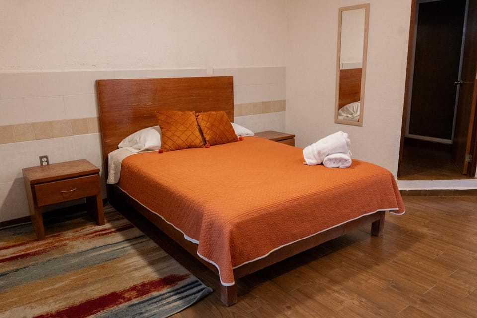 Tu cabaña Cuernavaca - hospedaje by Arcadia House in Cuernavaca