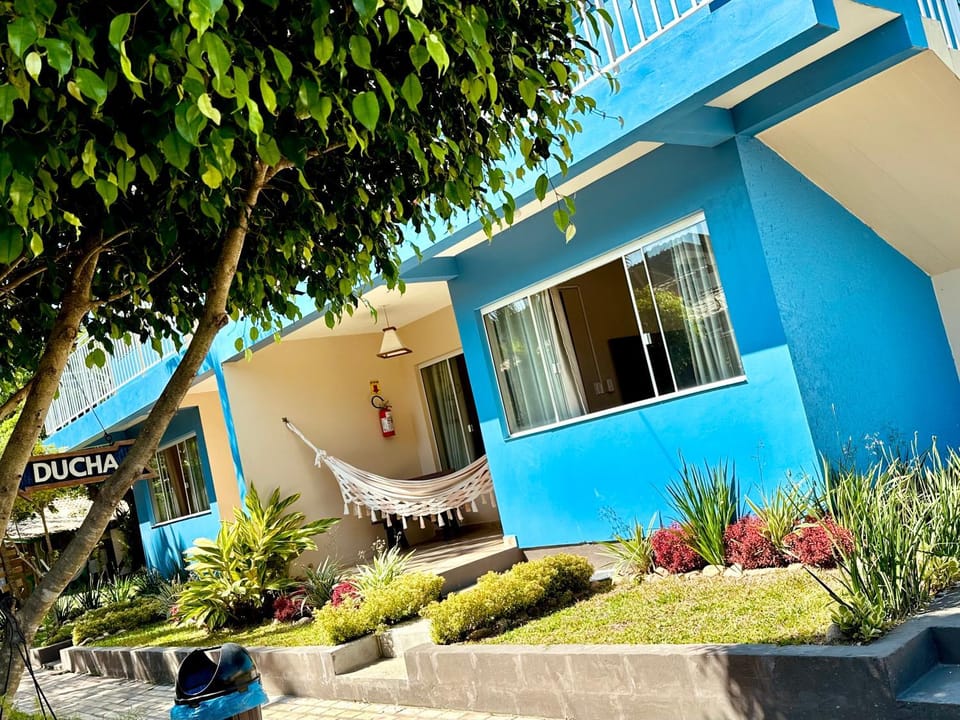 Property building, Spring, Day, Garden, Garden view