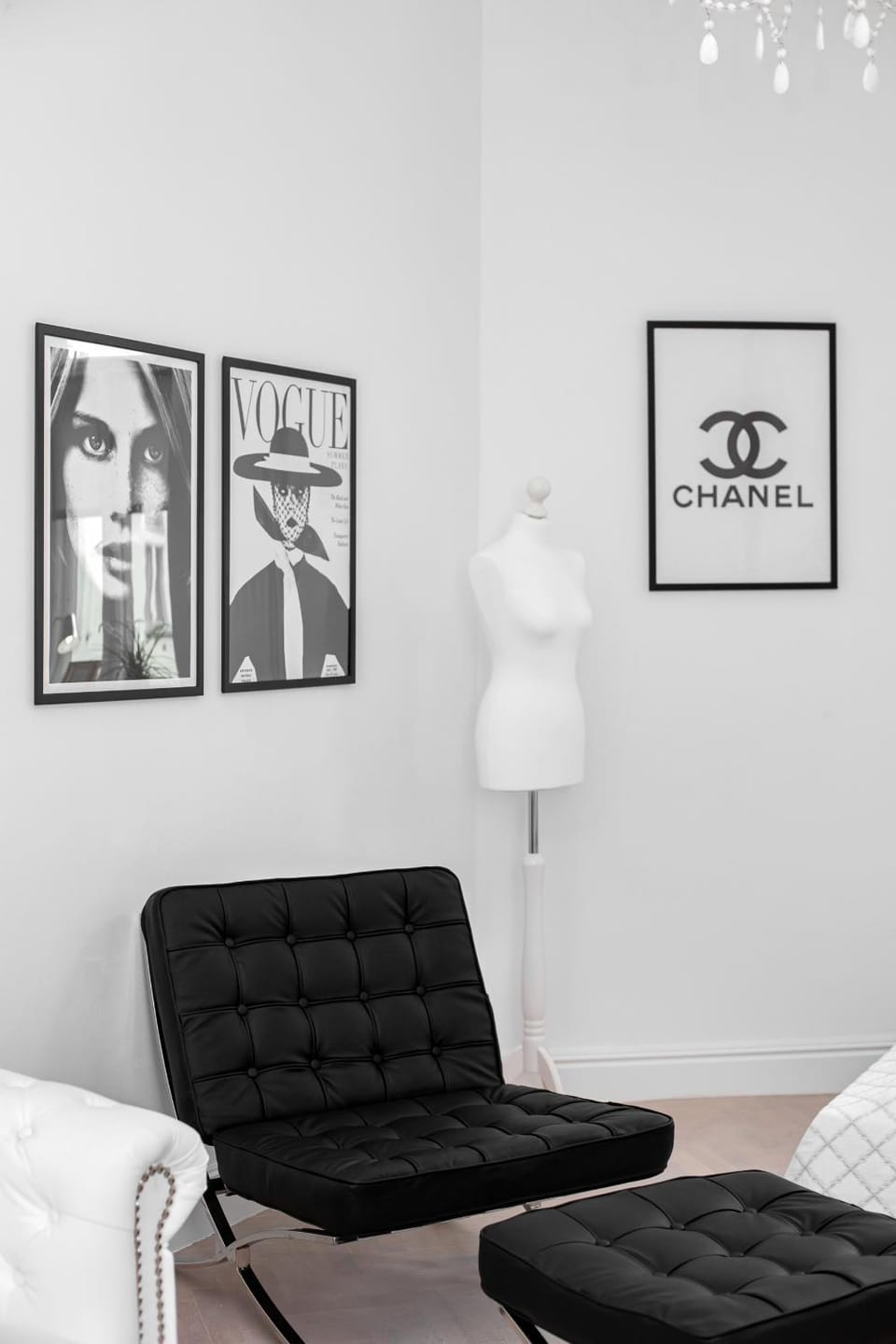 Living room, Decorative detail, Seating area
