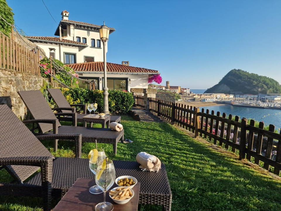 VILLA EMBIL GETARIA Villa in Getaria
