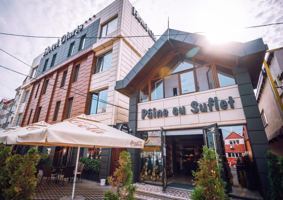 HOTEL GLARIS Hotel in Moldova