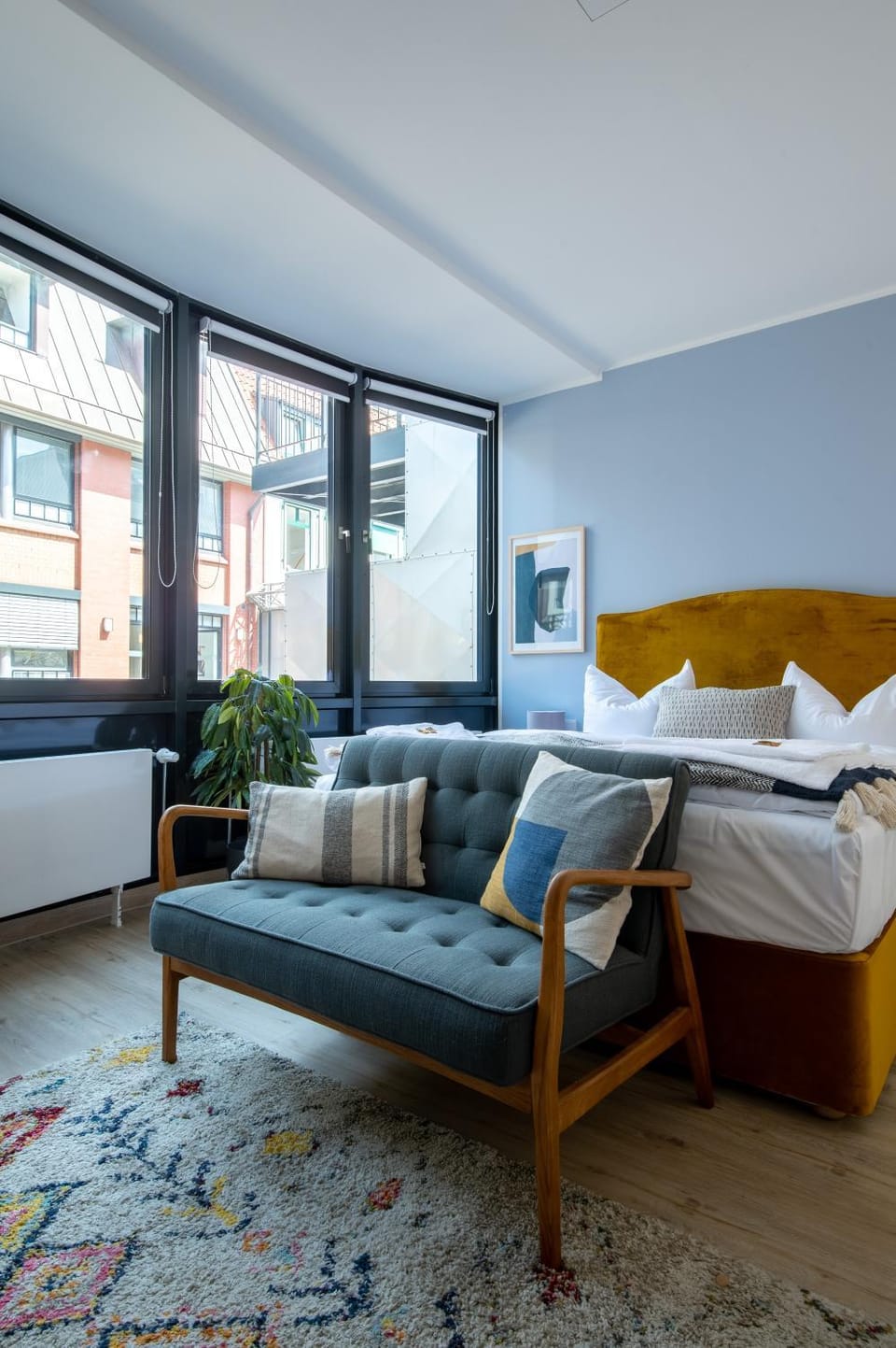 Bed, Seating area, Bedroom