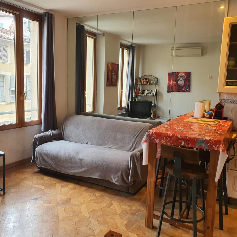 CLEM SOLEIL Apartment in Cannes