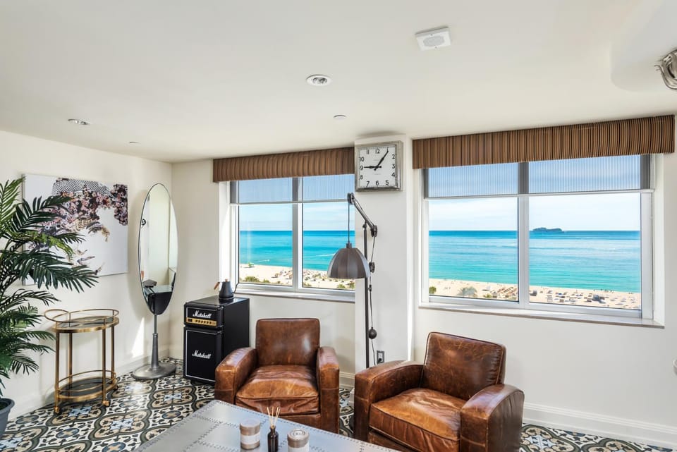 Seating area, Sea view