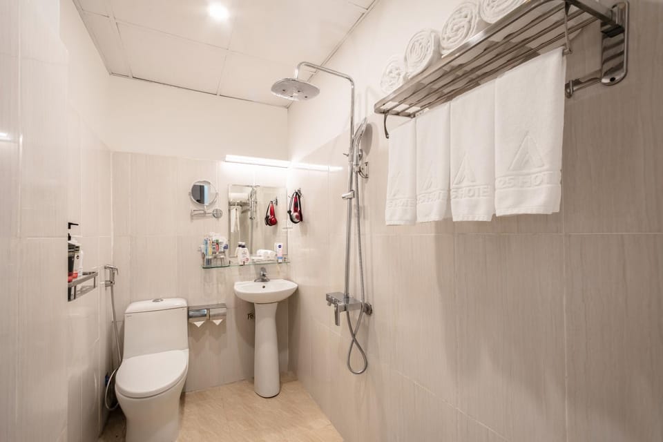 Toilet, Bathroom