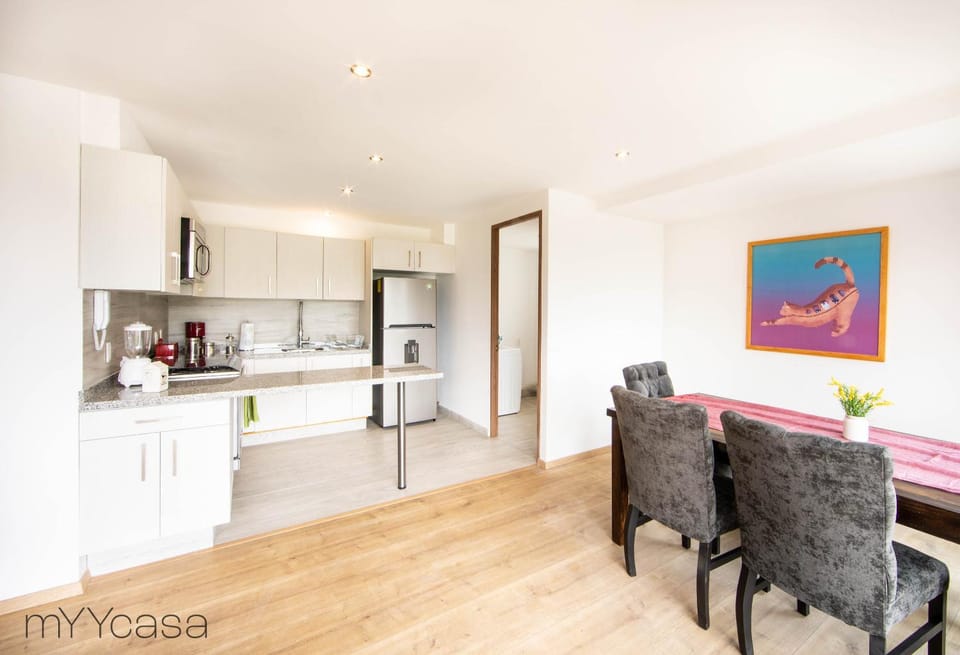 Coffee/tea facilities, Kitchen or kitchenette, Dining area, minibar, pet friendly, stove, toaster, laundry