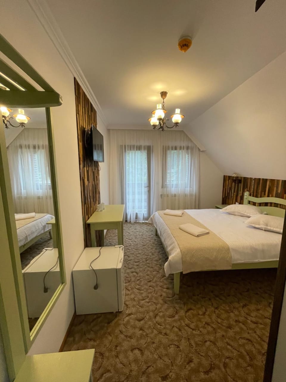 Bed, Photo of the whole room, Bedroom, hair dresser, wardrobe
