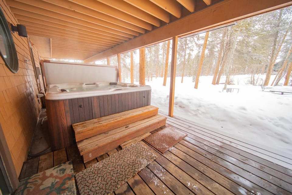 Lazy K Mountain Home 31 by SummitCove Lodging in Colorado House in Keystone