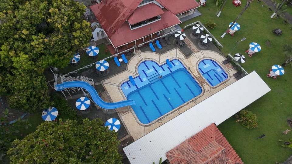 Finca Hotel Pinares Hotel in Caldas, Colombia
