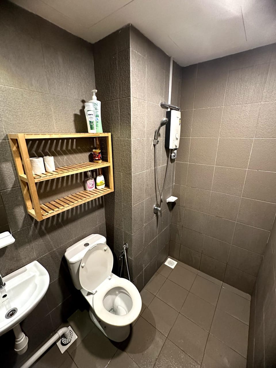 Courtyard First Subang - Idealhub Apartment in Subang Jaya