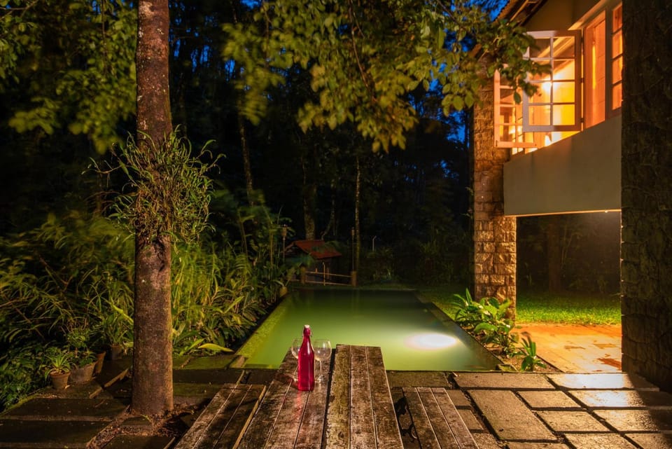 Swimming pool, Swimming pool