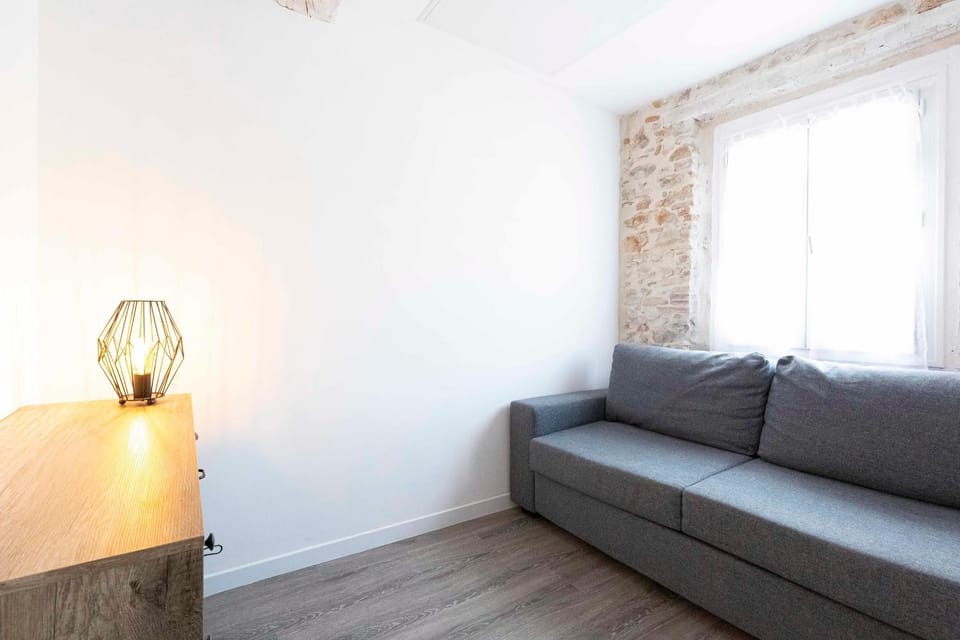 Facade/entrance, Living room
