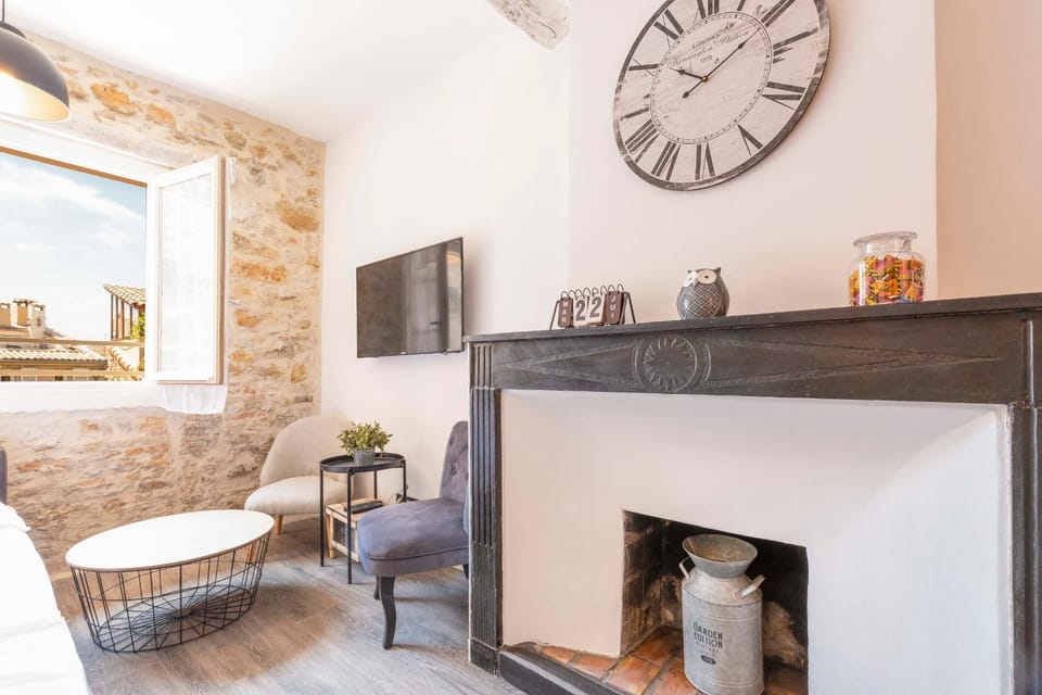 Living room, Lounge or bar