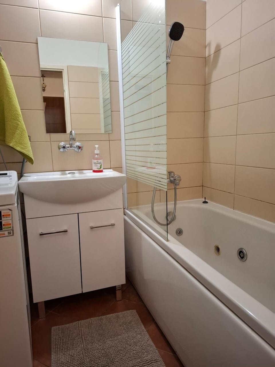 Bathroom, Bath