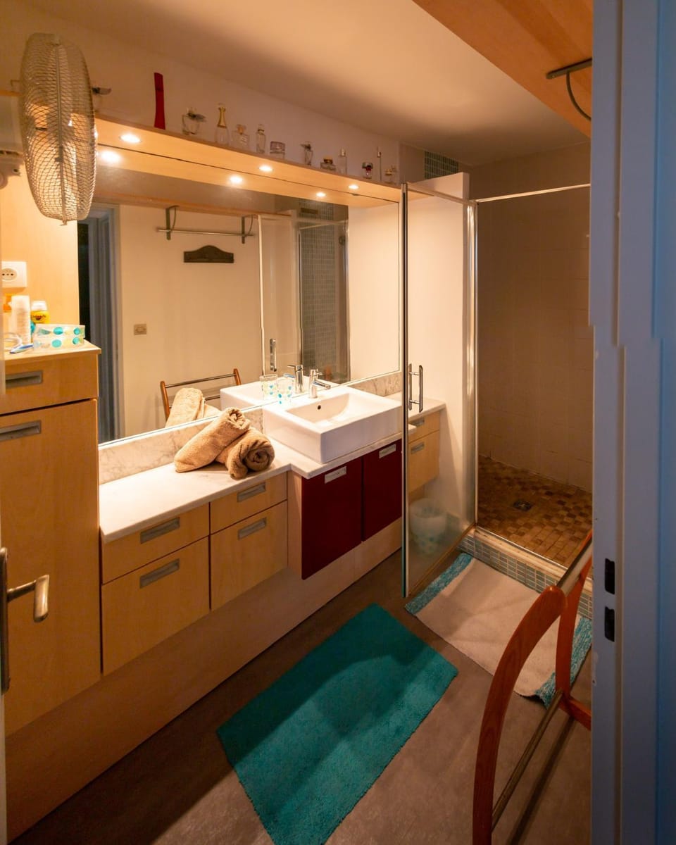 Shower, Bathroom