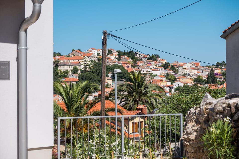Neighbourhood, City view, Street view