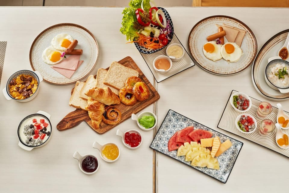 Food and drinks, Breakfast, Buffet breakfast
