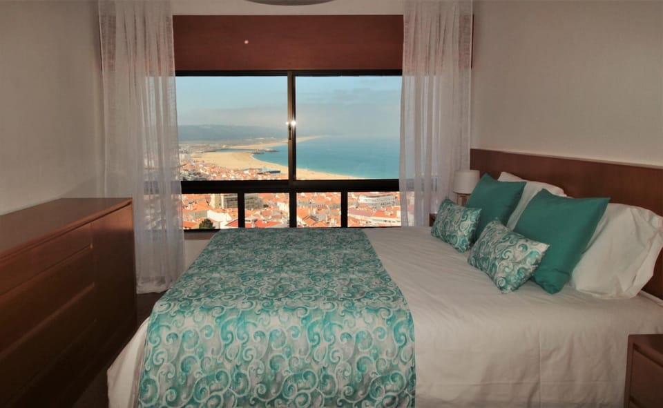 Bedroom, Sea view