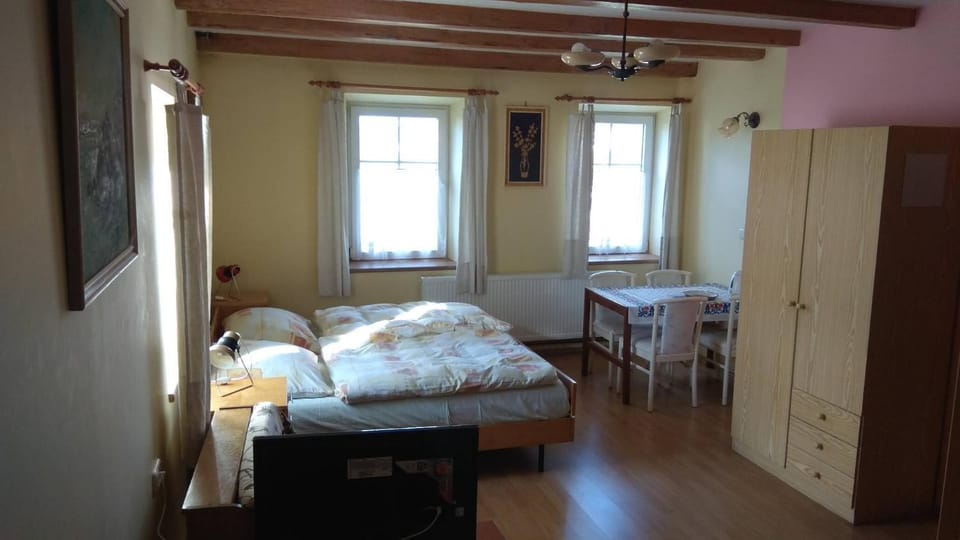 Turistická základna u Nývltů Bed and Breakfast in Czechia