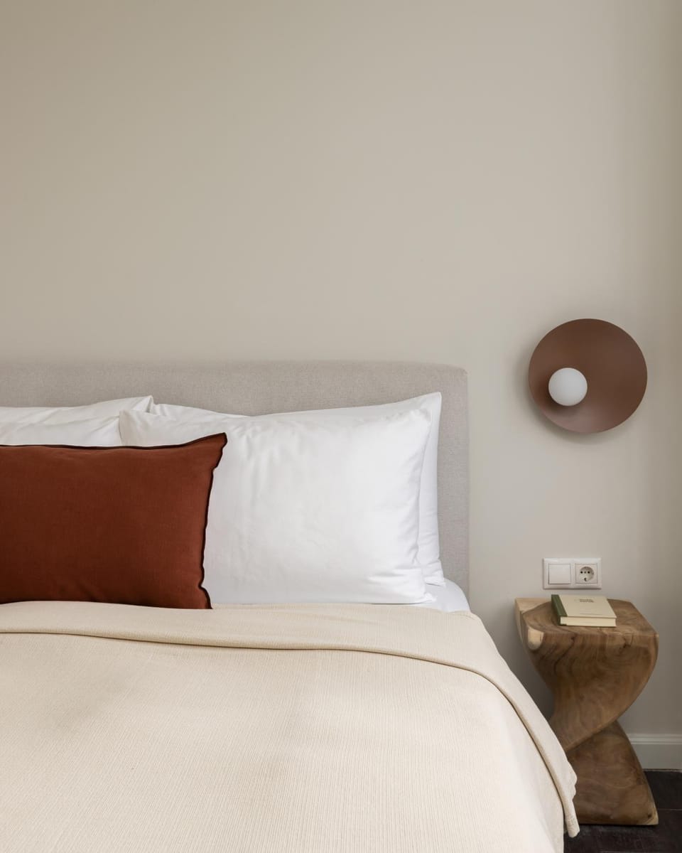 Bed, Decorative detail, Decorative detail