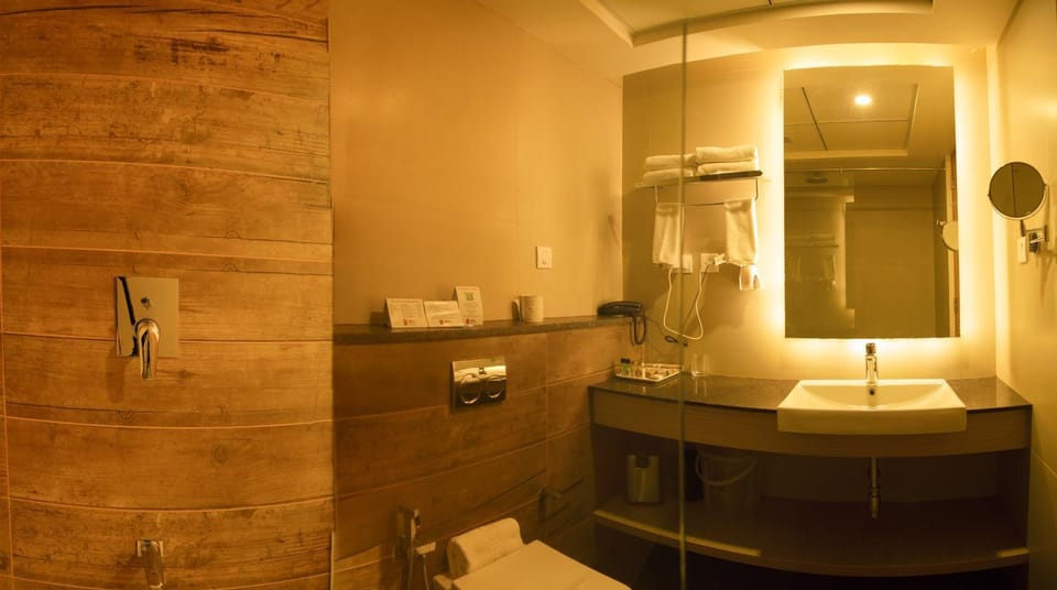 Shower, Bathroom, towels
