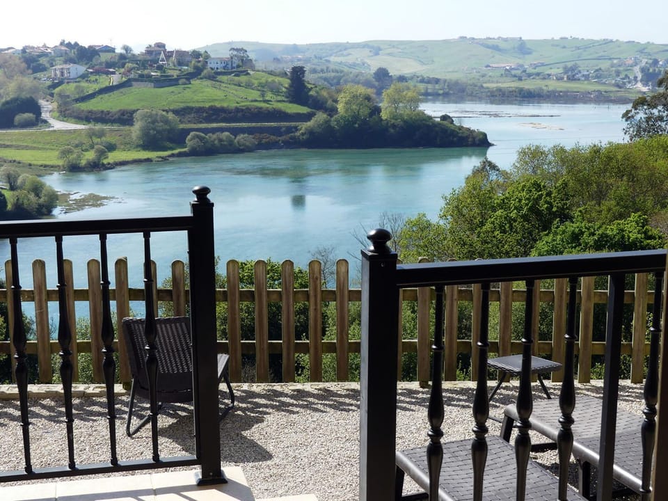 Off site, Balcony/Terrace
