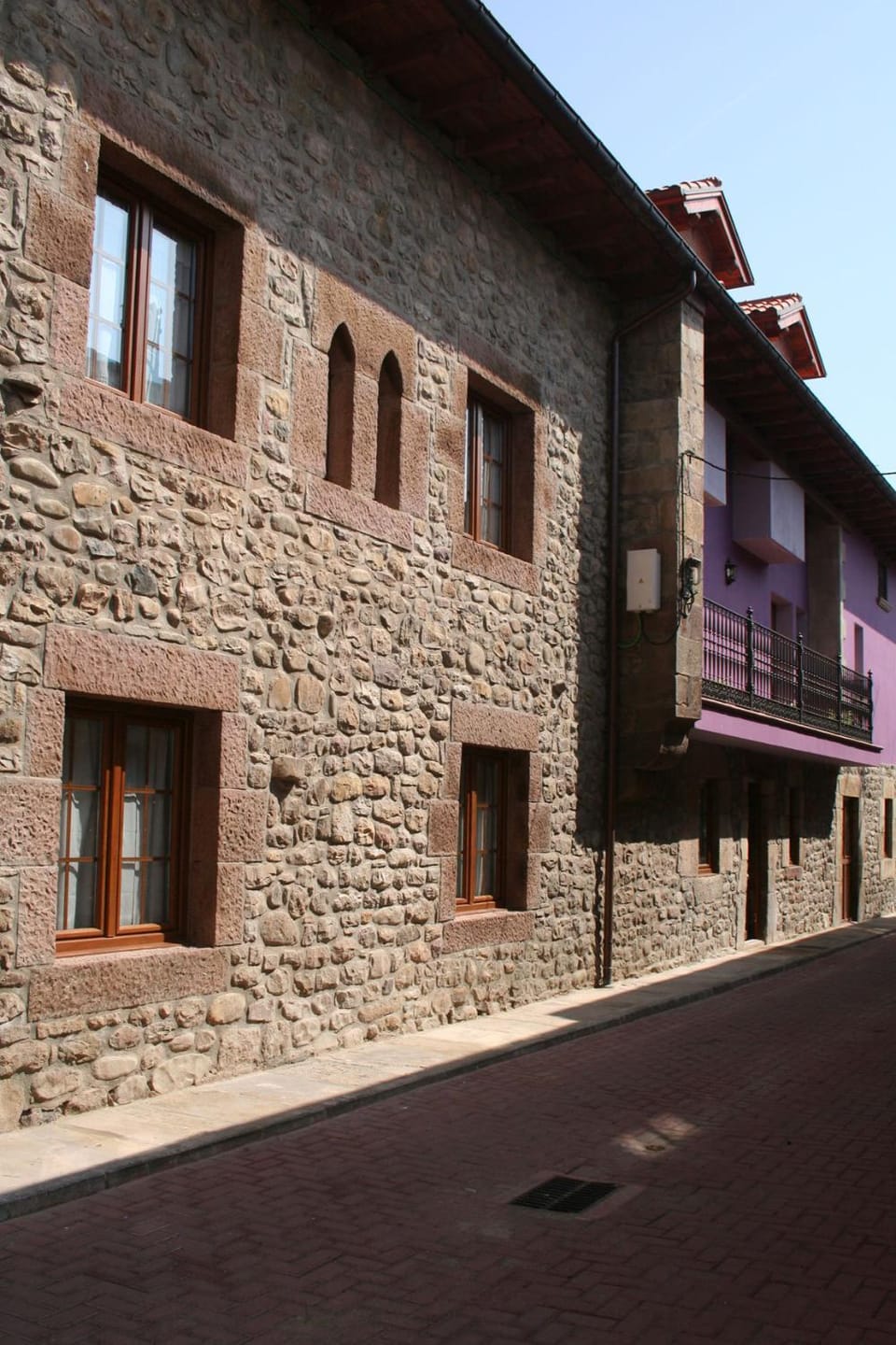 Facade/entrance