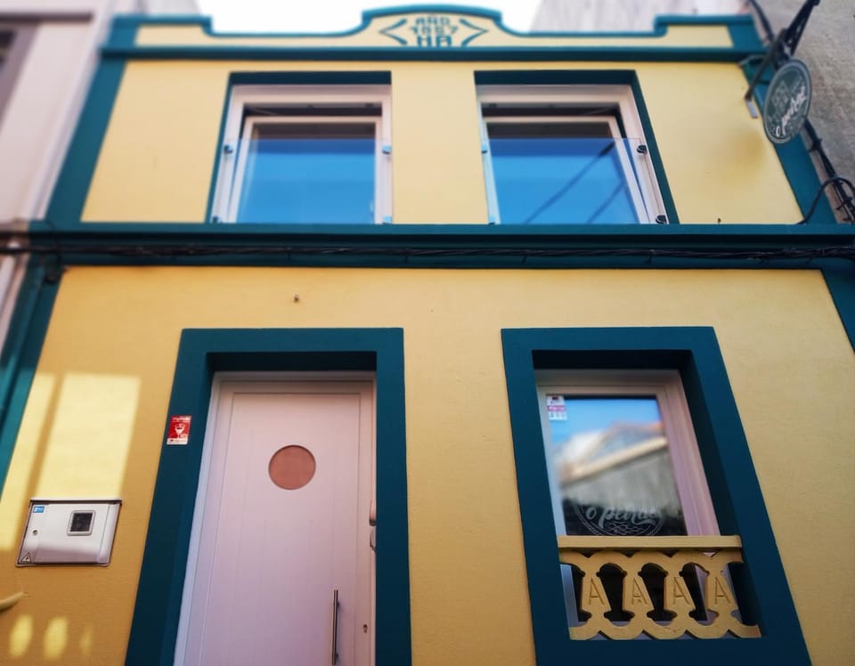 Property building, Facade/entrance