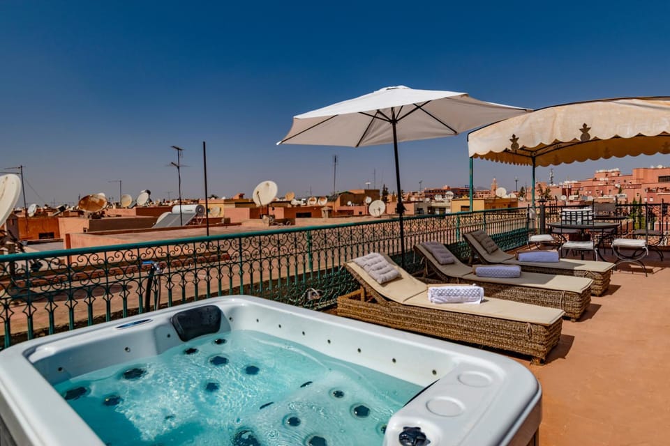 Solarium, Spa and wellness centre/facilities